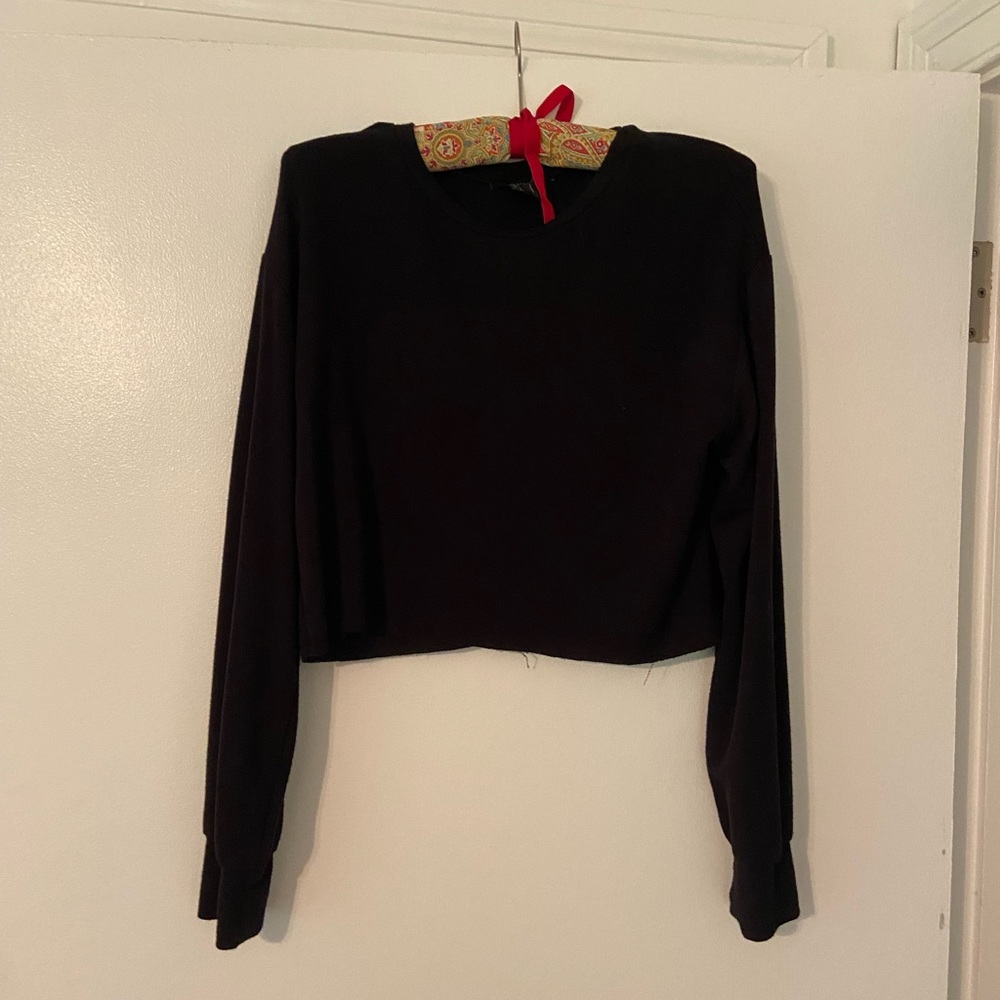 Forever 21 crop shirt/sweatshirt